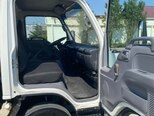 Isuzu NPR 66 L-8