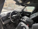 Land Rover Defender-3
