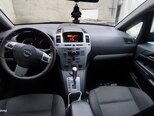 Opel Zafira-2
