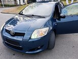 Toyota Auris-15