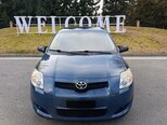Toyota Auris-1