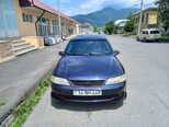 Opel Vectra-3