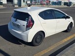 Toyota Aqua-4
