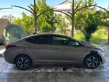 Hyundai Elantra-2