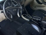 Hyundai Elantra-5