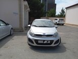 Kia Rio-12