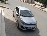 Kia Rio-11