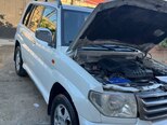 Mitsubishi Pajero io-3