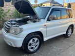 Mitsubishi Pajero io-4