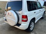 Mitsubishi Pajero io-13