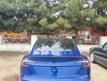 Tesla Model 3-13