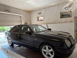 Mercedes E 200-10