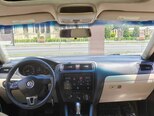 Volkswagen Jetta-5