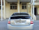 Toyota Prius-4