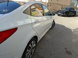 Hyundai Accent-5