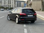 Ford Mondeo-12