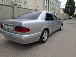 Mercedes E 280-7