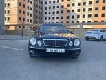 Mercedes E 220-1