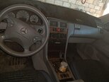 Mercedes E 240-6