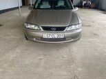 Opel Vectra-1