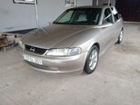 Opel Vectra-15