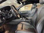BMW 530e-12