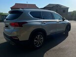 Hyundai Santa Fe-5