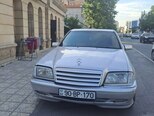 Mercedes C 200-1
