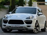 Porsche Cayenne GTS-1