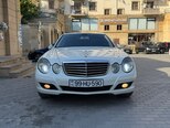 Mercedes E 220-10