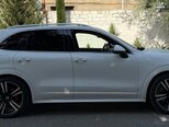 Porsche Cayenne GTS-7