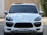 Porsche Cayenne GTS-4