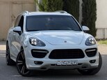 Porsche Cayenne GTS-15
