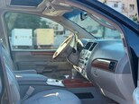 Infiniti QX56-8