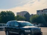 Infiniti QX56-2