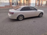 Hyundai Sonata-4