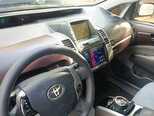 Toyota Prius-11