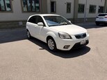 Kia Rio-8