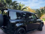 Land Rover Defender-7