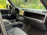 Land Rover Defender-13
