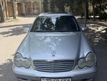 Mercedes C 220-1