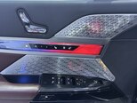 BMW M760e-19