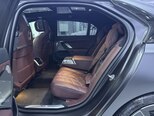 BMW M760e-15
