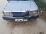 Mercedes 190-1