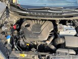 Hyundai Elantra-10
