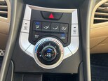 Hyundai Elantra-8