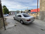 Mercedes E 230-4