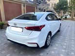 Hyundai Accent-6