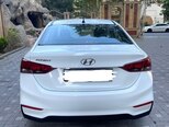 Hyundai Accent-5