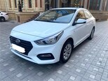 Hyundai Accent-10